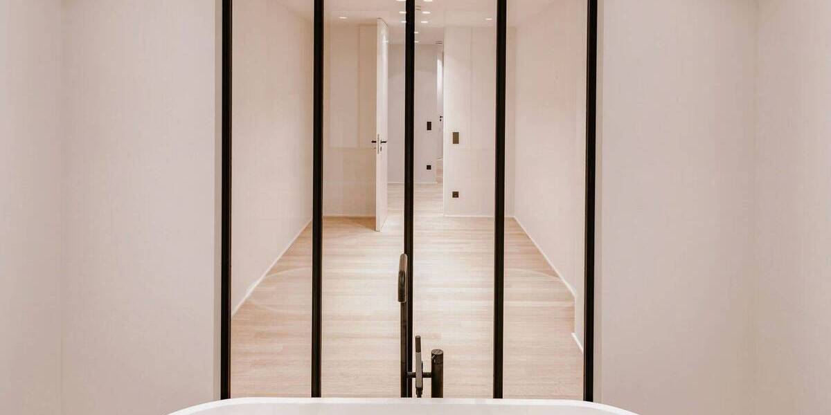 Etagenwohnung Berlin Mitte - 5 Zimmer, 206 m&sup2;, 5.750&euro; | Angebot:26190420