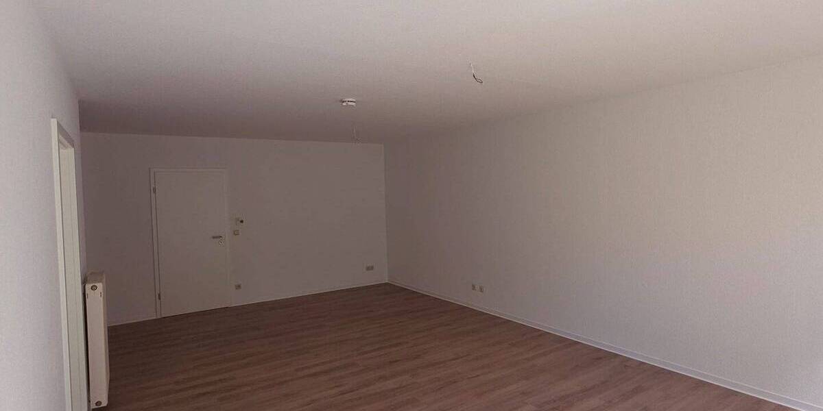 Terrassenwohnung Eisenach - 2 Zimmer, 68 m&sup2;, 570&euro; | Angebot:26128265