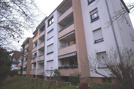 2-ZW mit Balkon, EBK und Stellplatz 2 zimmer