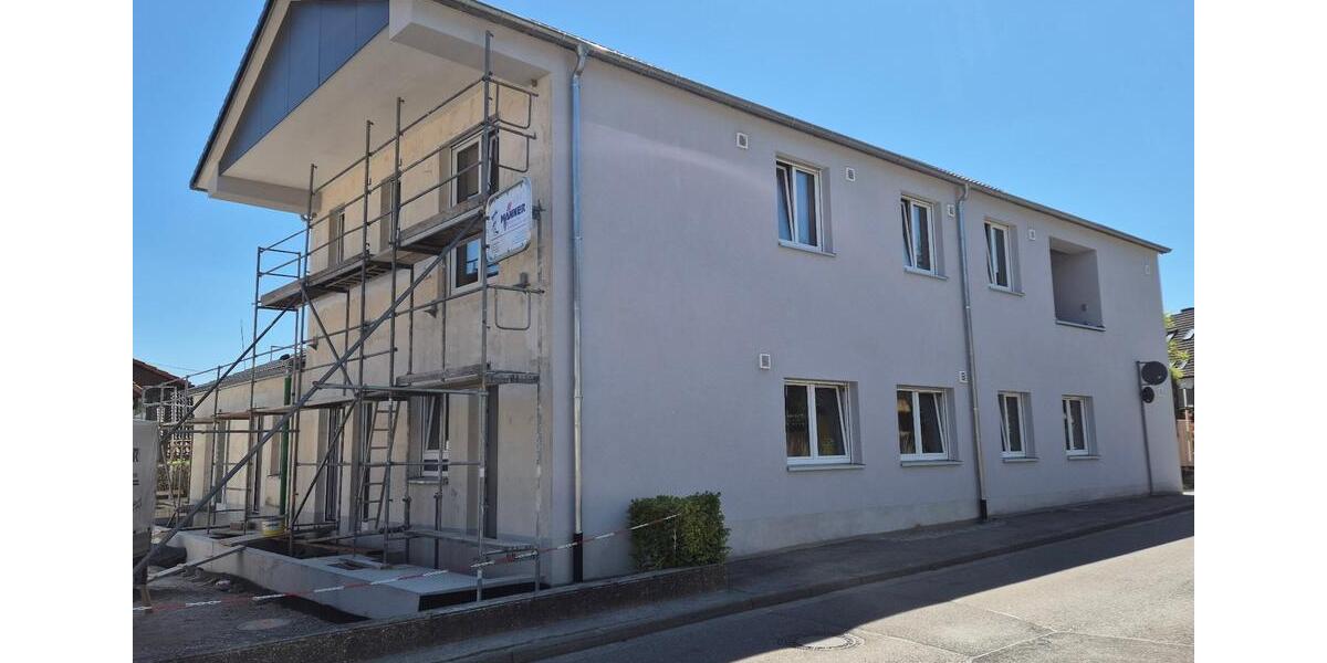 Etagenwohnung Freiburg im Breisgau Munzingen - 6 Zimmer, 171 m&sup2;, 2.500&euro; | Angebot:26266011