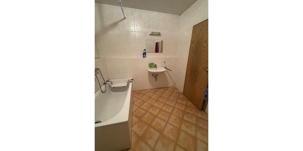 Etagenwohnung Flossenbürg - 3 Zimmer, 94 m&sup2;, 470&euro; | Angebot:26413597