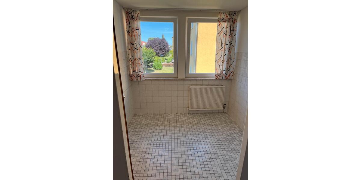 Einfamilienhaus Wolfenbüttel Ahlum - 8 Zimmer, 180 m&sup2;, 2.200&euro; | Angebot:25980738