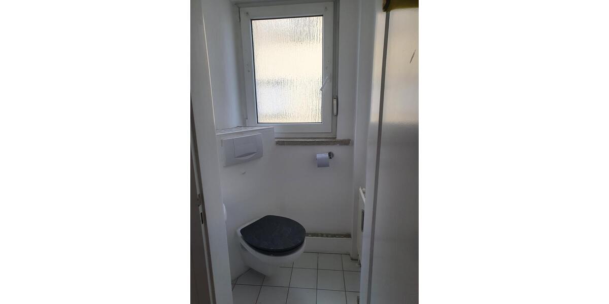 Etagenwohnung Rödental - 3 Zimmer, 85 m&sup2;, 550&euro; | Angebot:25959656