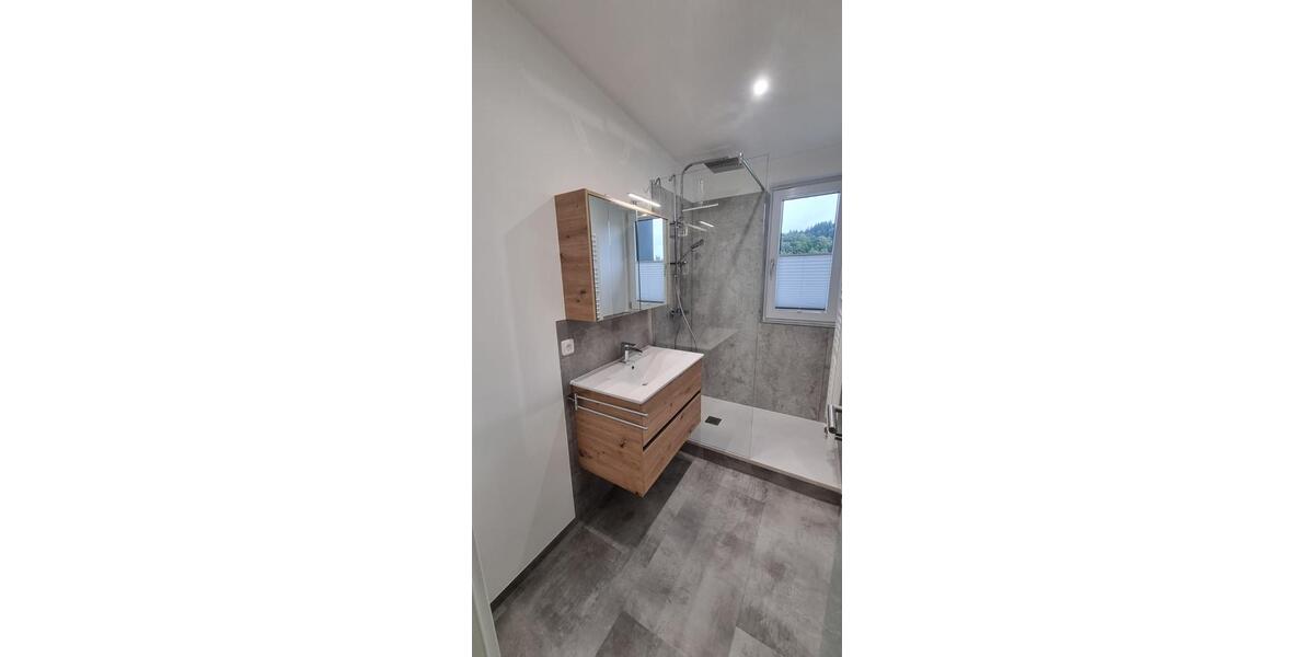 Dachgeschoßwohnung Deggendorf - 1 Zimmer, 26 m&sup2;, 350&euro; | Angebot:25537237