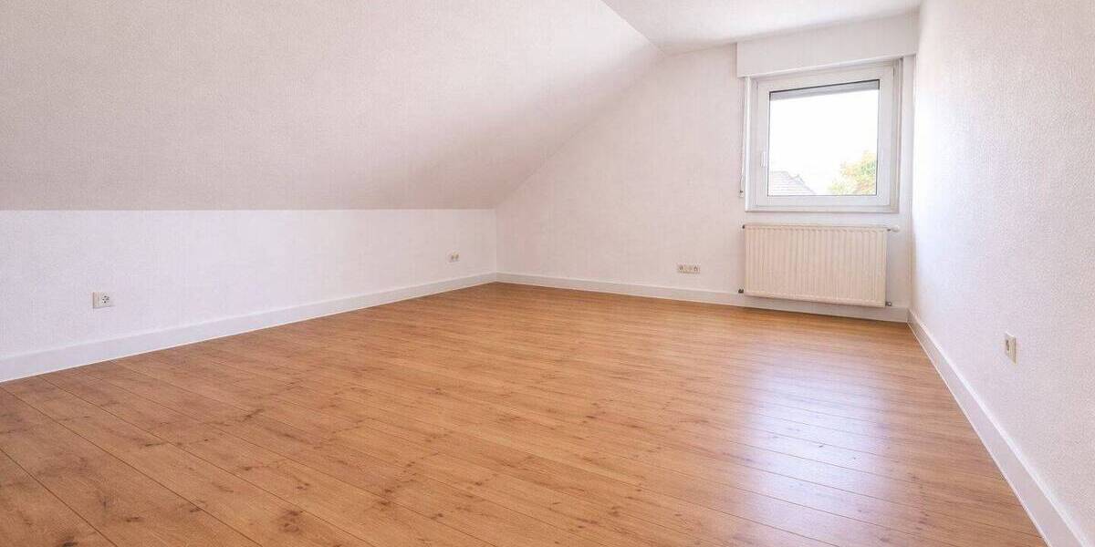 Etagenwohnung Viernheim - 3 Zimmer, 63 m&sup2;, 700&euro; | Angebot:26092371