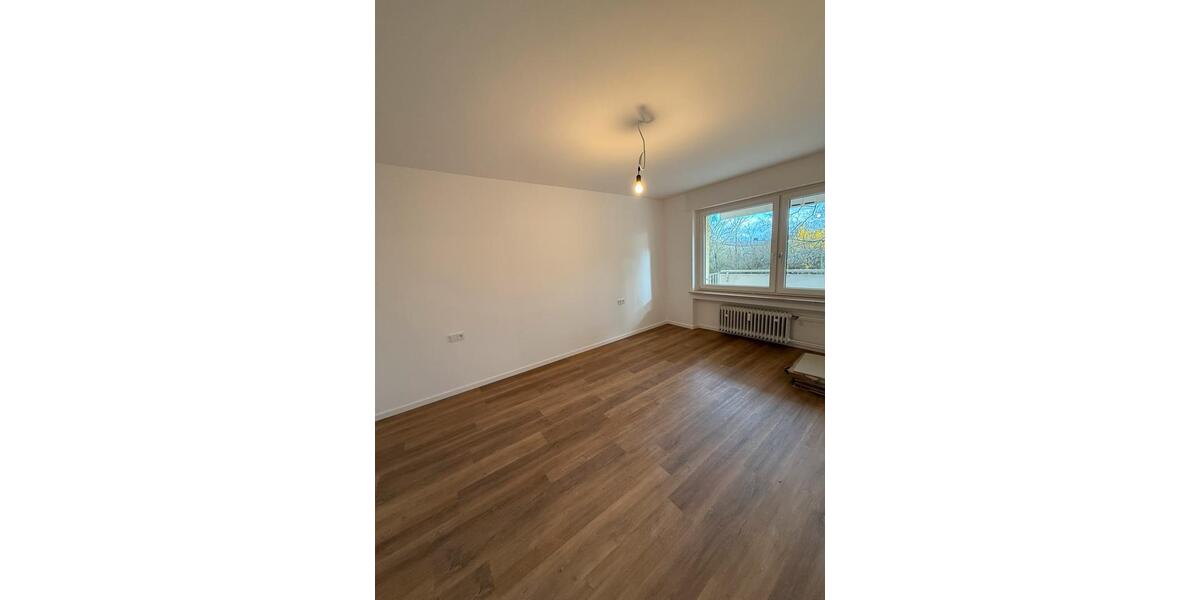 Hochparterre Wiesbaden Mainz-Amöneburg - 3 Zimmer, 72 m&sup2;, 1.290&euro; | Angebot:25795132
