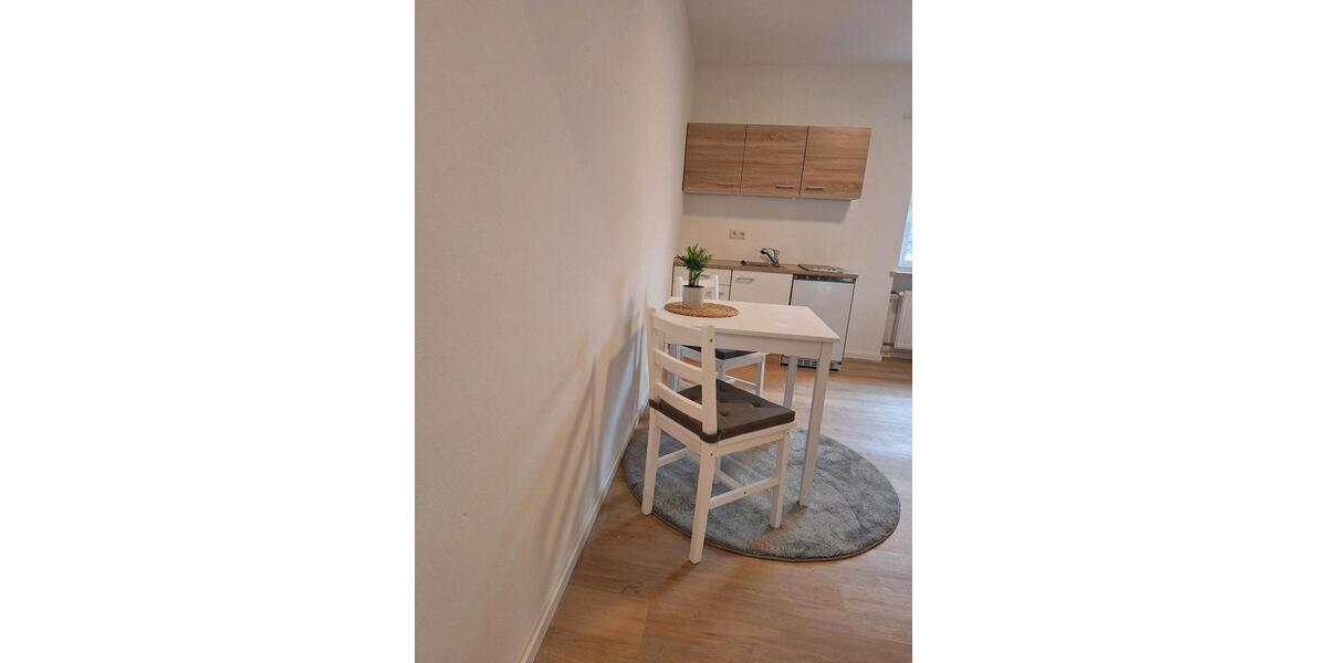 Möbliertes Zimmer mit Gemeinschaftsbad 1 zimmer