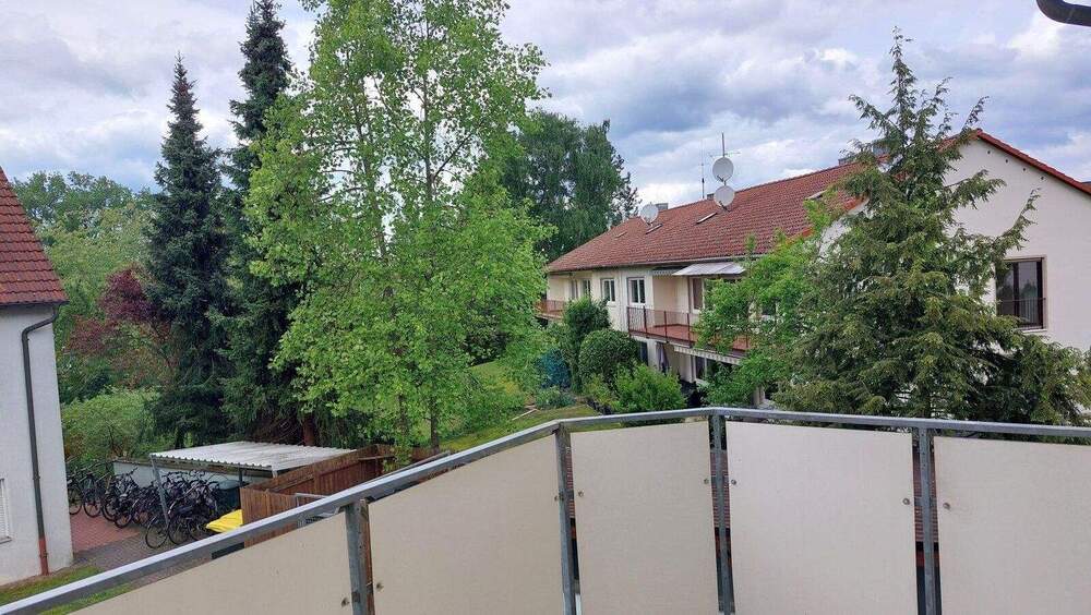 Helle 3 Zimmerwohnung mit Balkon und TG Stellplatz 3 zimmer