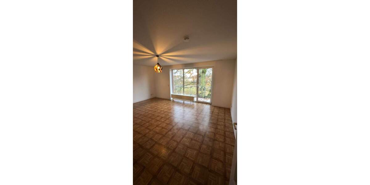 Etagenwohnung Parchim - 3 Zimmer, 65 m&sup2;, 500&euro; | Angebot:25845291