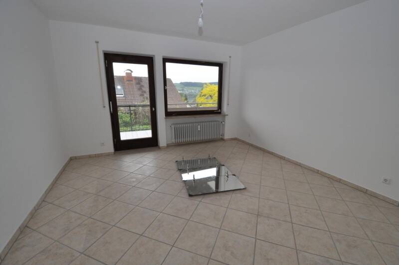Etagenwohnung Gaienhofen-Hemmenhofen Hemmenhofen - 4 Zimmer, 131 m&sup2;, 1.450&euro; | Angebot:26545146