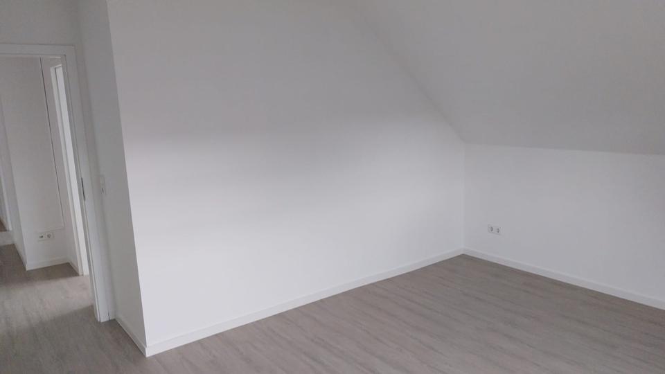 Maisonettenwohnung Pfullingen - 3.5 Zimmer, 131 m&sup2;, 950&euro; | Angebot:26581377