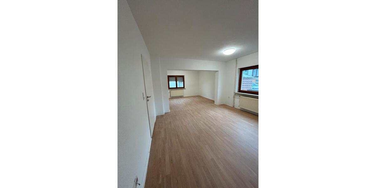 Doppelhaushälfte - 5 Zimmer, Erstbezug nach Renovierung zimmer