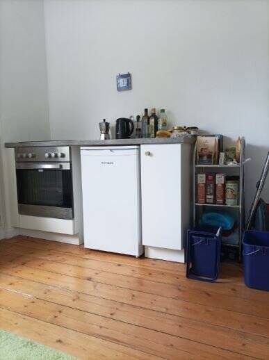 HH-Bergedorf, Neuer Weg 1 Zi.-Apartment 31 m², EBK, Duschbad, Dielenfußboden 420,- inkl. zzgl. Hzg.