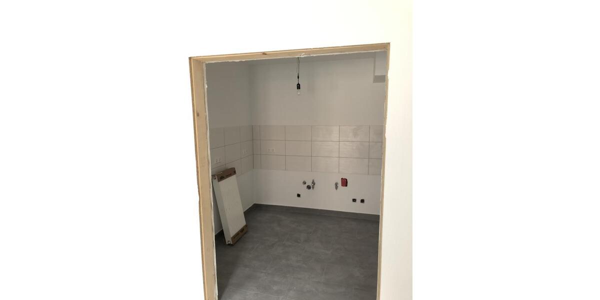 Etagenwohnung Hainichen - 2 Zimmer, 48 m&sup2;, 243&euro; | Angebot:25582024