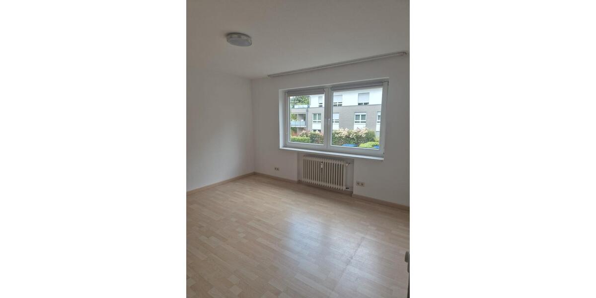 Etagenwohnung Solingen Ohligs - 2 Zimmer, 69 m&sup2;, 600&euro; | Angebot:26648926