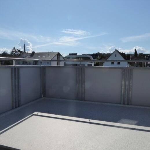 **3 Zimmer-Wohnung mit Balkon und Einbauküche in Neheim** 3 zimmer