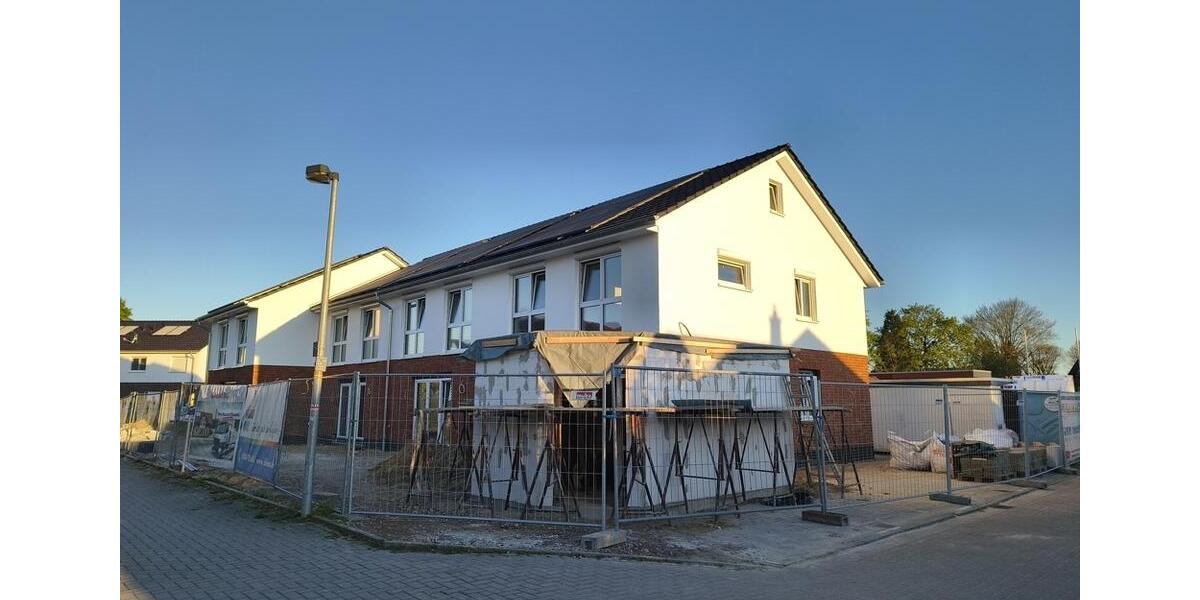 Reihenhaus Ehrenburg - 5 Zimmer, 99 m&sup2;, 1.290&euro; | Angebot:26442237