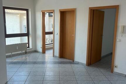 Gewerbeobjekt Rutesheim - 1.200&euro; | Angebot:24749351