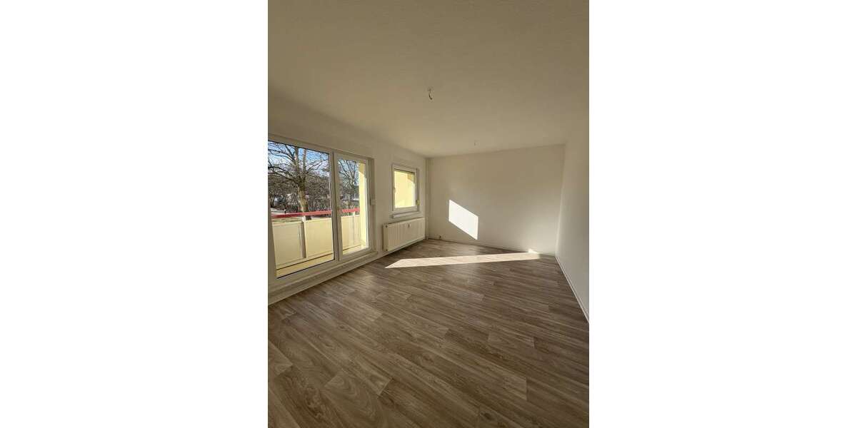 Etagenwohnung Cottbus Sachsendorf - 1 Zimmer, 39 m&sup2;, 315&euro; | Angebot:27033562