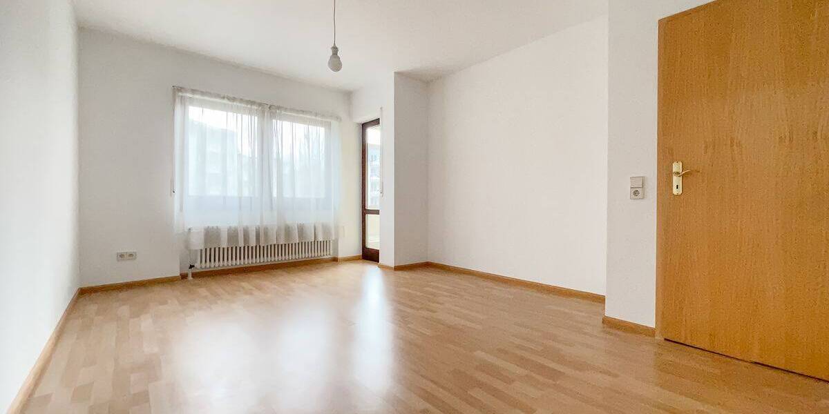 Etagenwohnung Kehl - 4 Zimmer, 123 m&sup2;, 1.100&euro; | Angebot:26596571