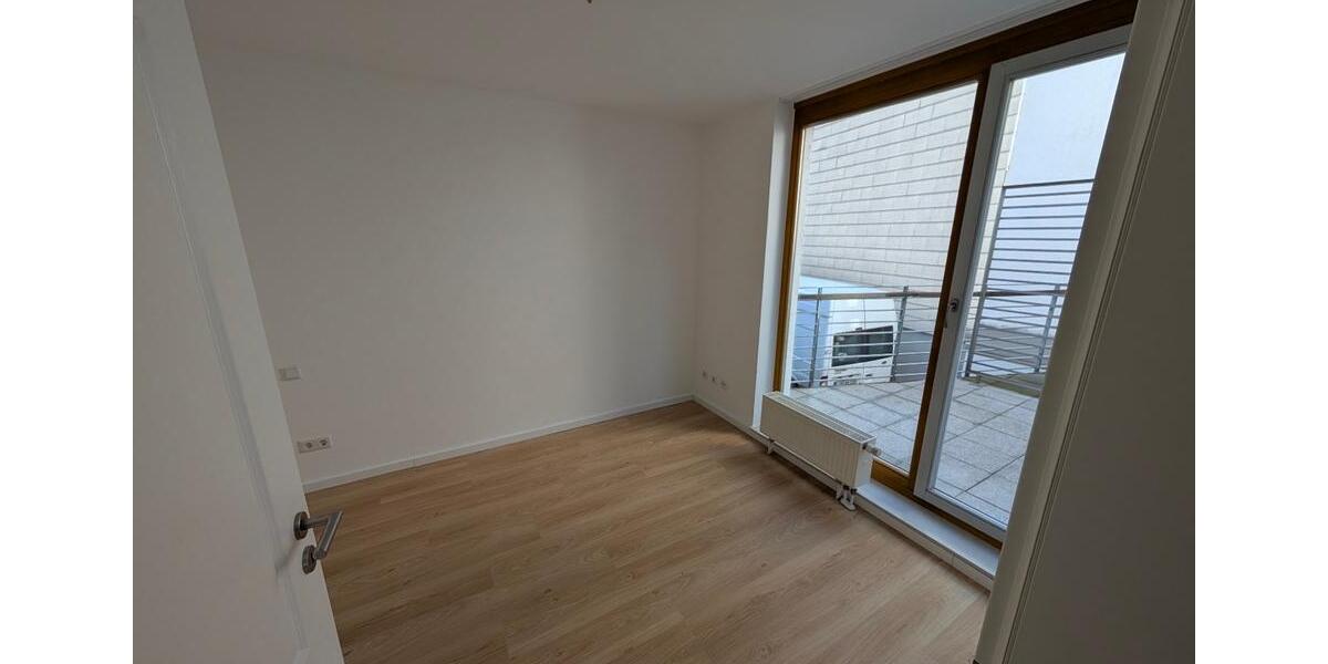 Erdgeschoßwohnung Detmold - 4 Zimmer, 110 m&sup2;, 1.190&euro; | Angebot:25545186