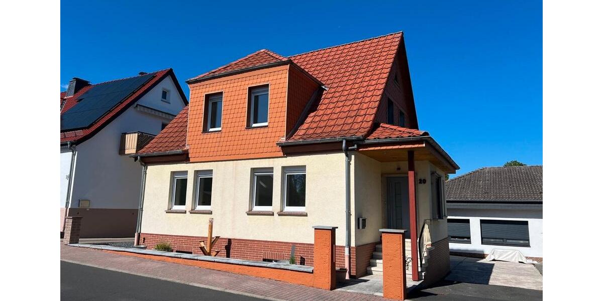 Einfamilienhaus Wildeck - 10 Zimmer, 105 m&sup2;, 1.000&euro; | Angebot:26701143
