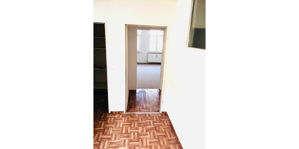 Etagenwohnung Bützow - 2 Zimmer, 55 m&sup2;, 385&euro; | Angebot:26112272