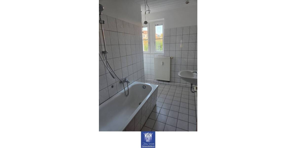 Etagenwohnung Riesa Gröba - 2 Zimmer, 68 m&sup2;, 378&euro; | Angebot:25709087