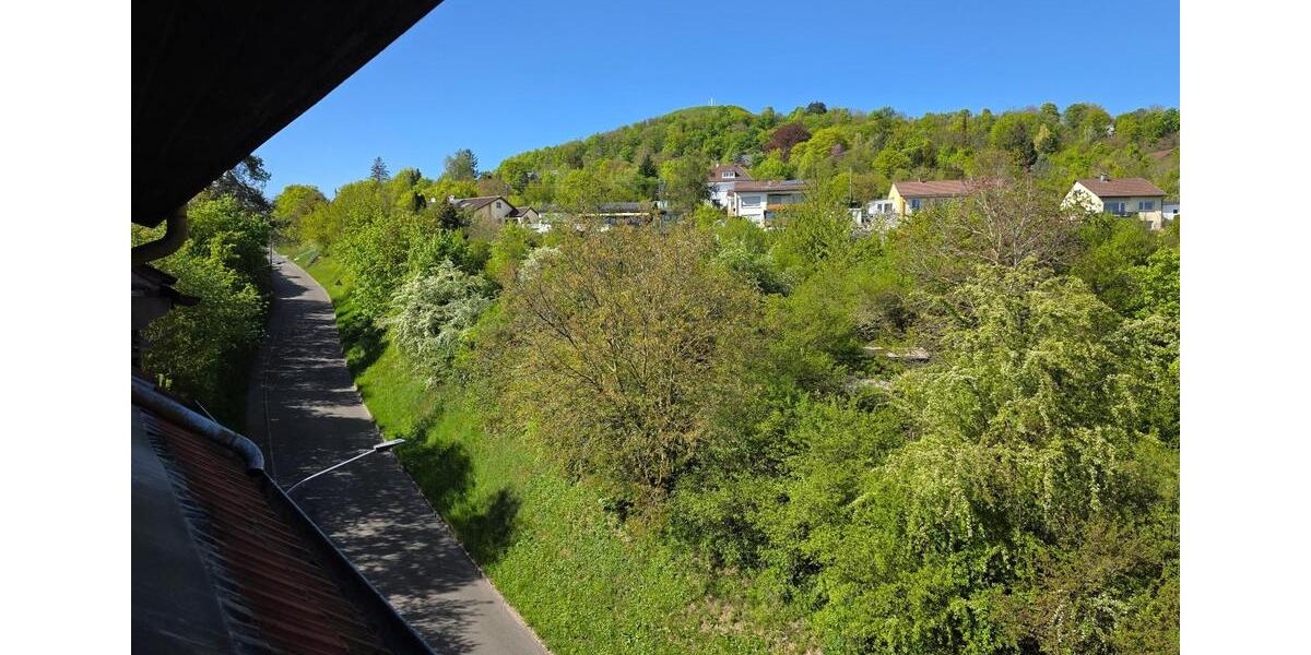 Dachgeschoßwohnung Pforzheim Weststadt - 2 Zimmer, 98 m&sup2;, 850&euro; | Angebot:26603036