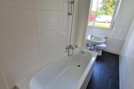 Wohnung Hötensleben - 3 Zimmer, 110 m&sup2;, 530&euro; | Angebot:20416894
