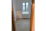Etagenwohnung Glauchau - 4 Zimmer, 81 m&sup2;, 430&euro; | Angebot:26389569