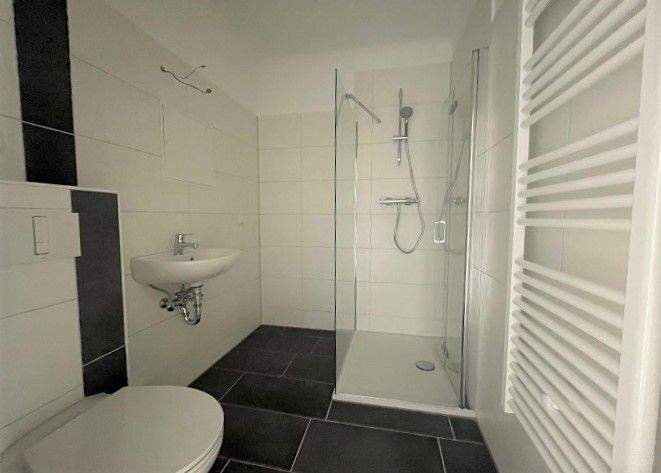 Etagenwohnung Oschersleben - 3 Zimmer, 56 m&sup2;, 348&euro; | Angebot:25822297