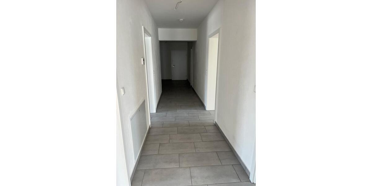 Etagenwohnung Kemnath - 4 Zimmer, 114 m&sup2;, 1.370&euro; | Angebot:25960596