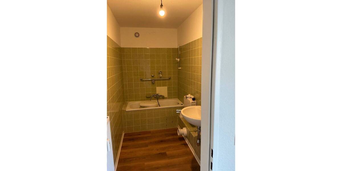 Etagenwohnung Wiesbaden Erbenheim - 1 Zimmer, 43 m&sup2;, 516&euro; | Angebot:26741843