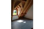 Dachgeschoßwohnung Finning - 3 Zimmer, 67 m&sup2;, 1.220&euro; | Angebot:26422266