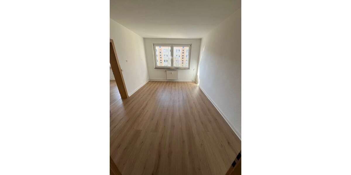 Etagenwohnung Altenburg - 2 Zimmer, 48 m&sup2;, 279&euro; | Angebot:26197133