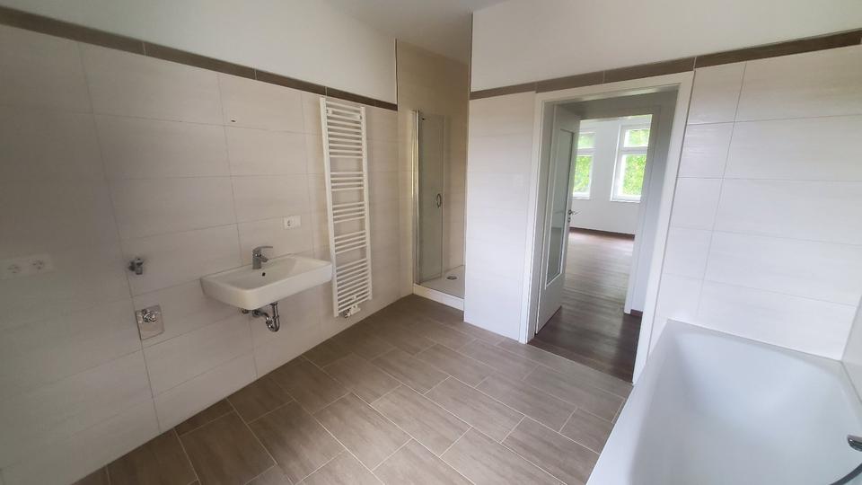 Etagenwohnung Zörbig - 3 Zimmer, 97 m&sup2;, 680&euro; | Angebot:26576542