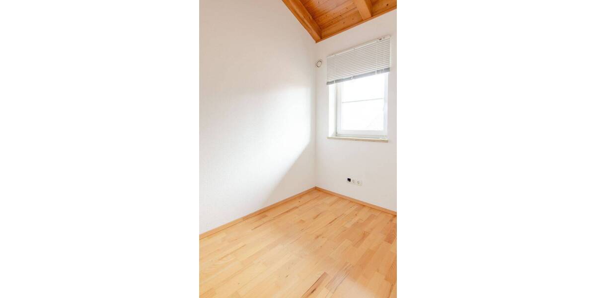 Doppelhaushälfte Grafing bei München Oberelkofen - 3 Zimmer, 140 m&sup2;, 1.800&euro; | Angebot:26260669