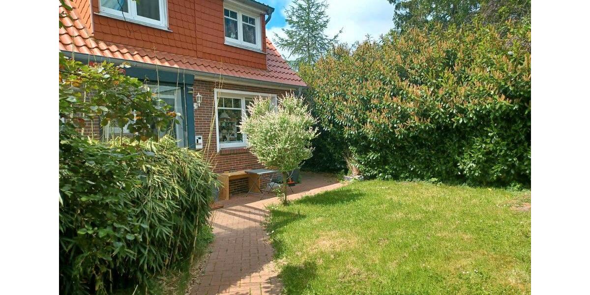 Wohnen auf Zeit Emden Tholenswehr - 1 Zimmer, 22 m&sup2;, 465&euro; | Angebot:26563118