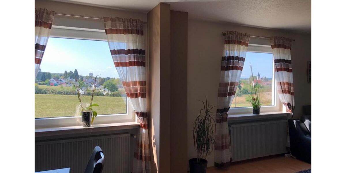 Schwalbach, 4 ZKB, sehr schöne Wohnlage am Ortsrand 1 zimmer