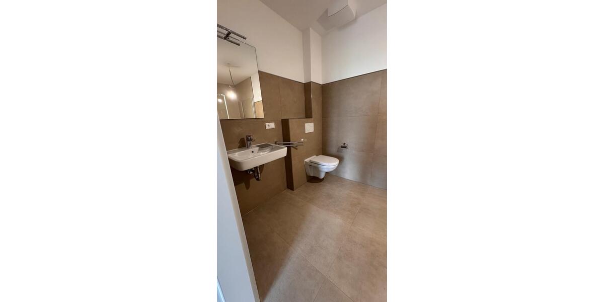 Etagenwohnung Saterland - 2 Zimmer, 76 m&sup2;, 1.074&euro; | Angebot:26151117