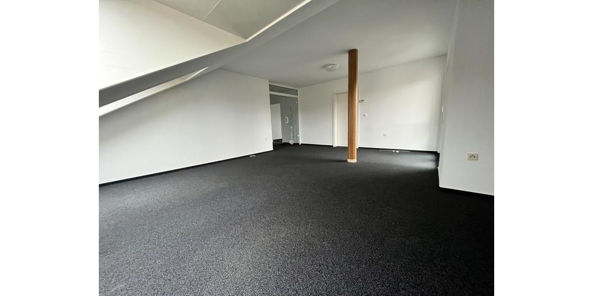 Etagenwohnung Mittweida - 5 Zimmer, 120 m&sup2;, 815&euro; | Angebot:26267934