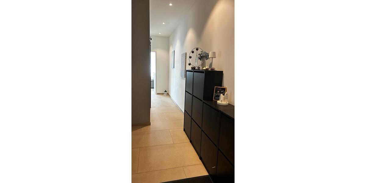 Etagenwohnung Adelzhausen - 5 Zimmer, 151 m&sup2;, 1.950&euro; | Angebot:26682590