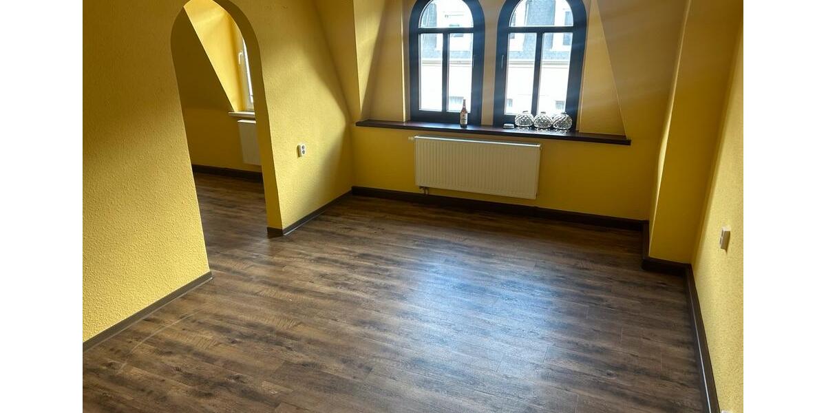 Dachgeschoßwohnung Bischofswerda - 2 Zimmer, 82 m&sup2;, 677&euro; | Angebot:26662714
