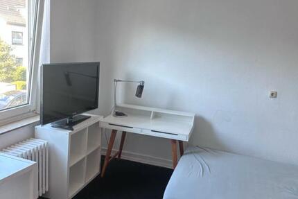 Wohnen auf Zeit Köln Lindenthal - 6 Zimmer, 150 m&sup2;, 315&euro; | Angebot:25982233