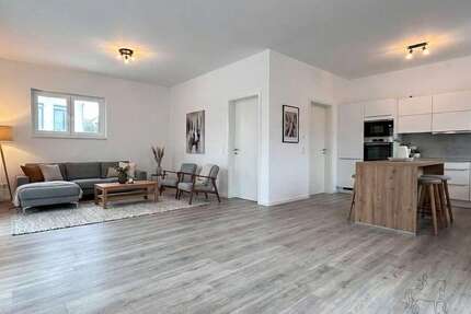 Haus zum Mieten in Künzell-Pilgerzell 1.560 € 120 m² 5 zimmer