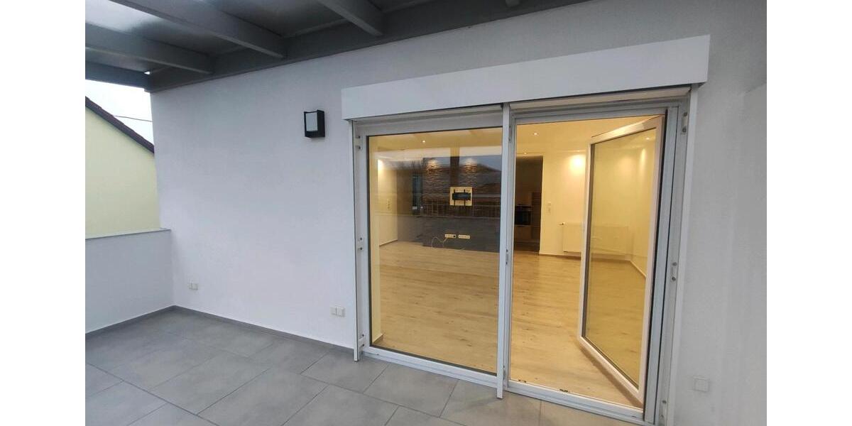 Etagenwohnung Hallstadt - 2.5 Zimmer, 84 m&sup2;, 1.020&euro; | Angebot:24703615