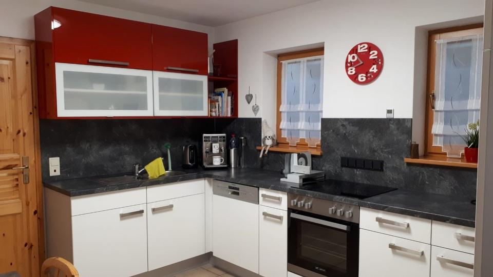 Erdgeschoßwohnung Heldburg - 3 Zimmer, 100 m&sup2;, 840&euro; | Angebot:23602650