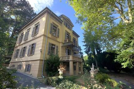 Wohnung Wiesbaden Nordost - 4 Zimmer, 155 m&sup2;, 2.690&euro; | Angebot:26841296