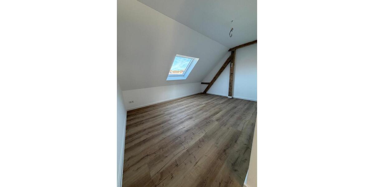 Maisonettenwohnung Bruchsal - 4 Zimmer, 103 m&sup2;, 1.350&euro; | Angebot:26548677